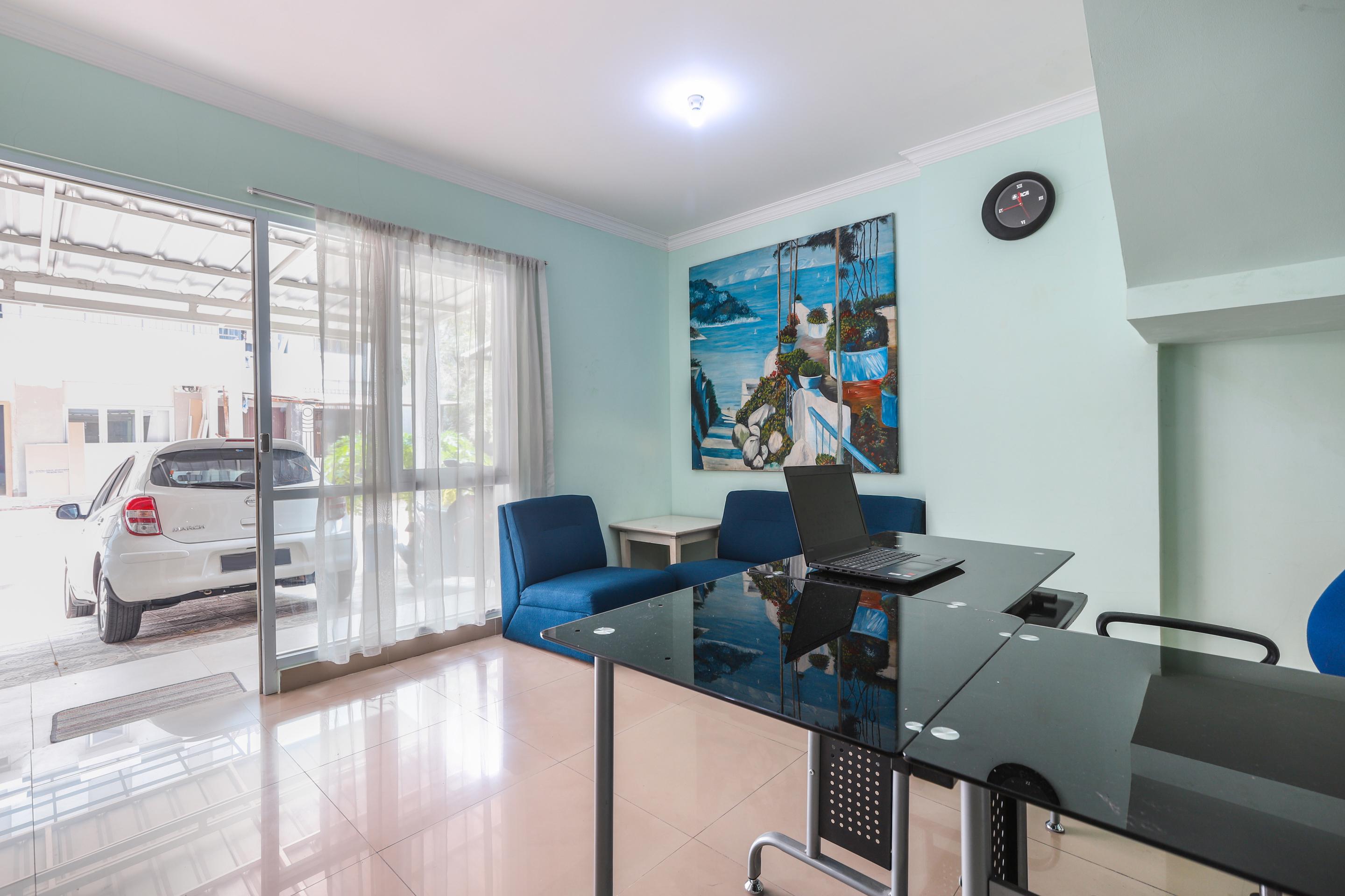 טנגרנג Oyo 1551 Studento Guest House מראה חיצוני תמונה